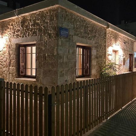 فيلا Reina House خانيا المظهر الخارجي الصورة